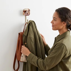 Porte-manteau mural vintage en céramique et métal, auto-adhésif, étanche, réglable, écologique, à crochet unique pour vêtements - Product Image 3