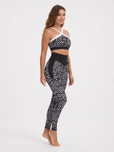 Ensemble de yoga pour femmes, collection 2026, style unique et très tendance, best-seller, au meilleur prix de gros - Product Image 3