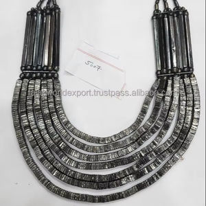 Collar de cadena de resina con forma personalizada de la mejor calidad para regalo de boda disponible a precio asequible de Falak World Export - Product Image 6