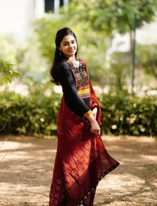 Conjunto de Salwar Kameez Tradicional de Viscosa y Rayón para Mujer, Reversible y Sin Arrugas, para Fiestas - Product Image 4