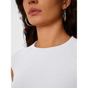 FOXA 2025 reine femmes basique mignon Y2K haut court casquette manches chemises côtelé tricot solide motif décontracté hiver Style mince épaisseur - Product Image 5