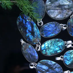 Piedra Preciosa de Labradorita Natural en Bruto, Plateada, para Joyería de Moda, Hecha a Mano, Azul/Multicolor, 25-30mm |   2026 - Product Image 2