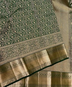 Sari de seda verde claro listo para enviar, vestido tradicional indio estilo Banarasi, sari drapeado con borde estampado para ceremonias. - Product Image 6