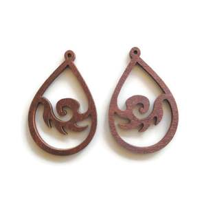 Pendientes Rectangulares de Resina y Madera de Acacia, Joyería Clásica Hecha a Mano, Disponible en Línea para Mujeres y Niñas, Ideal para Fiestas - Product Image 3