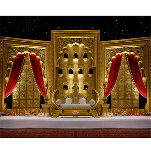 Panneau doré sculpté en fibre ancienne / Panneaux de toile de fond de mariage Rajwada / Toile de fond de mariage en fibre à prix abordable - Vente en Australie - Product Image 1