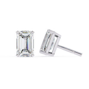 Pendientes de Plata 925 con Moissanita Corte Esmeralda de 7.5x5 mm, 2.3 CTW, Engaste Clásico Tipo Cesta, Joyería Fina Elegante - Product Image 1