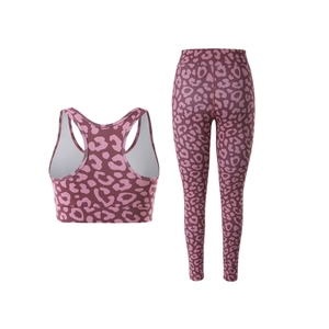 Conjunto de Yoga con Estampado de Leopardo, Top Corto Deportivo, Leggings Largos de Cintura Alta, Transpirables, de Spandex y Poliéster, 2 Piezas, Ropa Deportiva - Product Image 3
