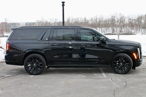 Cadillac Escalade ES-V 4WD Sport Platinum 2025 - Product Image 4