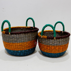 Panier de rangement en rotin tissé à la main coloré avec poignées vertes, forme de bol multi-usages - Product Image 1