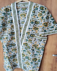 Robe kimono à fleurs en coton, imprimé floral fait main, respirante, manches longues, vêtements de nuit, tailles disponibles - Product Image 3