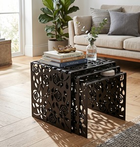 Juego de 3 mesas nido modernas de metal cortado a láser con diseño floral, mesa auxiliar de hierro negro para decoración de sala de estar - Product Image 4
