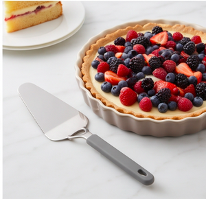 Juego de espátulas para pastel de metal plateado con elegantes mangos de acrílico, espátula y cuchillo para uso en ceremonias de boda - Product Image 5