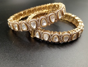 Bracelet jonc AMAIRA JEWELS plaqué or pour femme, en argent, avec pierres Polki taille poire, tendance, classique, pour fêtes et fiançailles, serti clos - Product Image 5