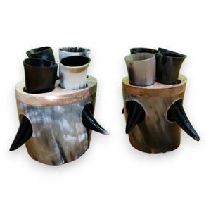 Elegante taza de cuerno para beber, hecha a mano con cuerno natural de búfalo, con soporte, de blossom craft india. - Product Image 1