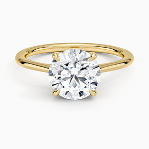 Anillo de compromiso de moissanita de 2 quilates con corte redondo, solitario, con halo oculto y engaste pavé - Product Image 1