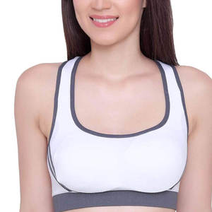 สปอร์ตบราสีขาวสำหรับผู้หญิง ดีไซน์แบบเรเซอร์แบ็คขอบสีเทา รองรับระดับปานกลาง ชุดโยคะไร้ตะเข็บ แต่งดีเทลตะเข็บตัดสี - Product Image 1