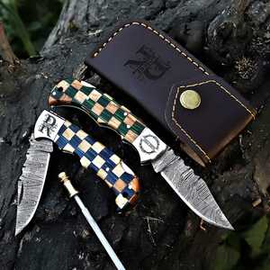 Couteau pliant EDC à verrouillage arrière en acier Damas forgé à la main de qualité industrielle UA Supplies, fournisseur en gros, poignée personnalisée, vente en gros - Product Image 1