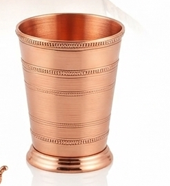 Carafe à eau en cuivre moderne faite à la main avec couvercle et poignée, capacité de 1,8 L, pour la maison, les fêtes, les restaurants, service de boissons, taille personnalisée - Product Image 3