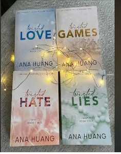 Série Pure Herbs Twisted, lot de 4 livres : Twisted Love, Twisted Hate, Twisted Games & Twisted Lies - Romance contemporaine en broché - Product Image 2