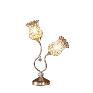 Lampe de table en métal doré rose de 18,75 po avec 2 motifs floraux en forme de trompette - Product Image 4