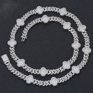 สร้อยคอแบบ Cuban Link ลายโคลเวอร์ประดับเพชร ชุบทองคำเหลือง สไตล์ฮิปฮอป หรูหรา สำหรับผู้ชาย - Product Image 2