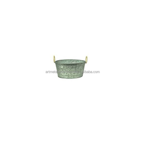PLANTERS <b>DECORATIVE</b> GALVANIZED PLANTERS FOR GARDEN <b>DECORATION</b> NEW STYLE METAL PLANTERS IN NEW LOOK METAL POT GALVANIZED - Product Image 4