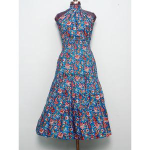 Robe d'été en coton imprimée à la main, robe à fleurs, col sans col, imprimé floral, robe longue maxi pour femme, idéale pour les fêtes - Product Image 1