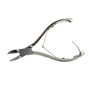 Pince à ongles professionnelle en acier inoxydable de 14 cm à coupe concave, mâchoires coniques, coupe-ongles robuste pour podologie par KKZ International - Product Image 5