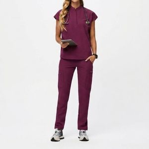 OEM Custom Nurse <b>Scrubs</b> <b>Set</b> Breathable Medical Uniform Comfortable Hospital Workwear Wholesale Pricing Nurse <b>Scrubs</b> <b>Set</b> - Product Image 6