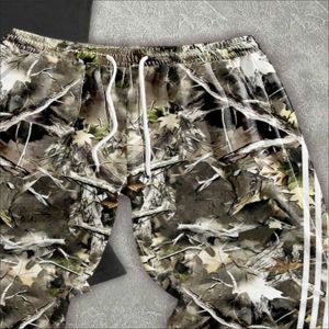 Conjunto de Camiseta y Pantalones Cortos de Dos Piezas para Hombre, Diseño Color Block, Poliéster/Algodón, Impresión Digital Personalizada, Proveedor OEM, Verano - Product Image 2