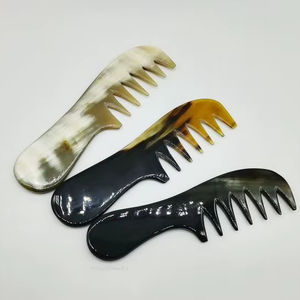 Peigne en corne de buffle et de bœuf polie, fait main, qualité supérieure, unique, taille personnalisée, pour Feng Shui, en poils naturels - Product Image 1