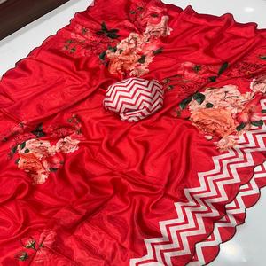 Sari en soie douce avec un magnifique imprimé floral, bordure contrastante en point de croix, blouse contrastante - Sans plis, idéal pour les fêtes - Product Image 1