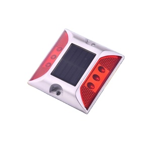 Marcador LED de Aluminio Resistente al Agua IP68 de Especificaciones Personalizadas para Carreteras de Servicio en Aeropuertos - Product Image 1