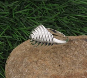 Bague de mode en argent sterling 925 avec serti clos, faite à la main, style classique bohème, solitaire délicat, certifiée Jaipur, unisexe, pour mariage et fête - Product Image 5