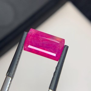 Rubis de Cachemire Naturel Certifié Lotus Antique Coussin Rose Vif Gemme Rose de Haute Qualité Pierre Précieuse pour Bijoux - Product Image 2