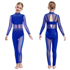 Tenue d'équipe tendance en tissu doux avec logo graphique, matériau durable, flexible, léger, confortable et élégant, uniforme de cheerleading - Product Image 1
