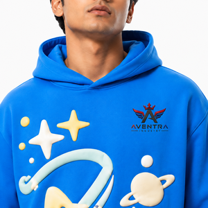 Sweat à capuche Premium en coton doux avec impression en relief 3D, design imprimé en relief, construction pull-over, poche kangourou, poignets côtelés - Product Image 6