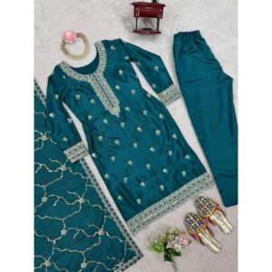 Beau haut XL tendance pour femme avec ensemble de travail brodé en fil de séquence Dupatta - Product Image 2