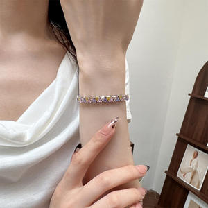 Nouveaux Bracelets Tennis de Luxe pour Femme, Plaqué Or Blanc, Sertis de Pierres Multicolores (Jaunes et Roses) - Product Image 2