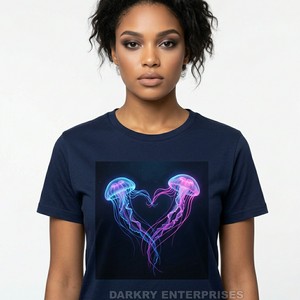 Camiseta Personalizada con Estampado de Planetas para Mujer, Venta al por Mayor, Azul Marino, Algodón, Diseño Espacial, Fabricante OEM, Tops Celestiales Casuales para Dama - Product Image 2