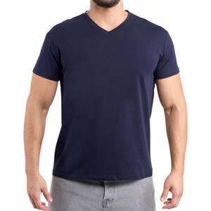 เสื้อยืดคอวีผู้ชายผ้าฝ้ายพรีเมียม สวมใส่สบาย ระบายอากาศดี สไตล์ลำลอง สตรีทแวร์ ผู้ผลิตขายส่งจำนวนมาก - Product Image 6