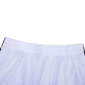 Uniforme de Baloncesto con Cuello Redondo y Corte Atlético, Jersey y Pantalones Cortos Personalizados para Equipos, Conjunto de Uniforme de Baloncesto con Diseño Geométrico Distintivo, Venta al Por Mayor - Product Image 3