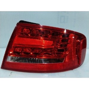 ไฟท้ายด้านขวา (ขวา) ของรถยนต์ A4 B8 8K ปี 2007-2011 มือสอง ของแท้ รหัส 8K5945096K - Product Image 1