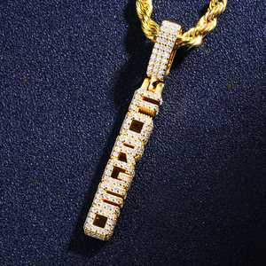 Pendentif Unisexe en Argent 925 Personnalisé avec Initiale, Style Hip Hop, Diamant de Laboratoire Certifié IGI VVS, Taille Brillant, Effet Glacé, Fin et Élégant - Product Image 2