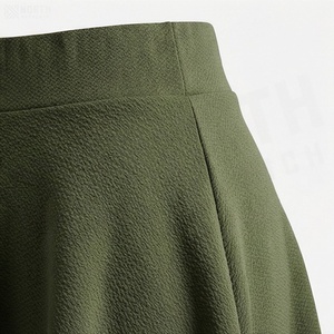 Jupe courte plissée vert olive pour femme, taille élastique, couleur unie, décontractée, toutes saisons - Product Image 5