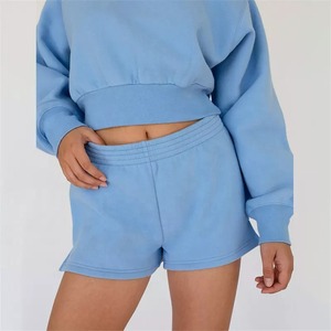 Ensemble de vêtements unisexe pour tous les jours, sweat-shirt et short, vêtements assortis confortables pour les activités décontractées, la détente, les voyages - Product Image 2