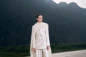 เบลเซอร์ผู้หญิงมาใหม่ ดีไซน์หรูหรา STELLA ทรงโอเวอร์ไซส์ กระดุมสองแถว เหมาะสำหรับใส่ทำงานในฤดูใบไม้ร่วง/ฤดูหนาว - Product Image 2