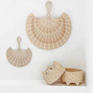 Tenture murale pratique en rotin naturel ventilateur de style chinois décoration murale faite à la main ventilateurs de luxe avec logo personnalisé - Product Image 3