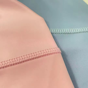 Nueva Gorra Deportiva Personalizable con Logotipo Reflectante Bordado a Color, Transpirable, de Poliéster - Product Image 4