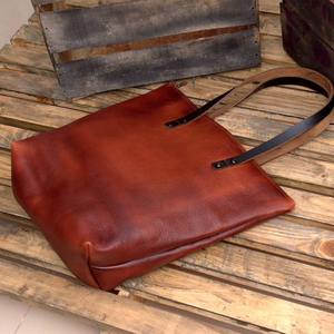 Nouveau sac fourre-tout élégant en cuir véritable pour femme, fait main, grande capacité, pour usage quotidien et voyage, avec double bandoulière et poignée. - Product Image 2